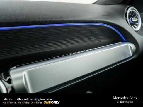 New 2026 Mercedes-Benz GLB 250 4MATIC image 36