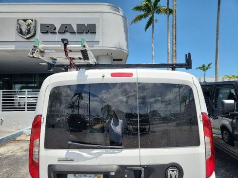 Used 2021 RAM ProMaster City Tradesman SLT w/ Window Group 05 FWD image 8