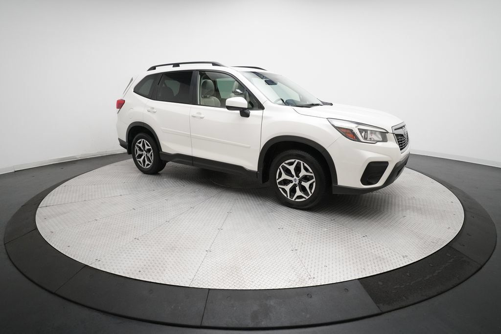 Used 2020 Subaru Forester Premium AWD/4WD image 36