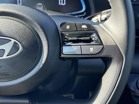 New 2026 Hyundai Elantra SEL Sport FWD image 6