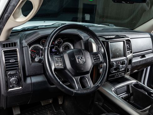 Used 2016 RAM 1500 Sport image 13