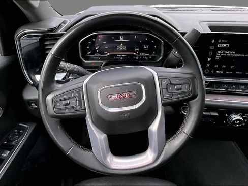 Certified 2025 GMC Sierra 2500 SLT w/ SLT Premium Package AWD/4WD image 5