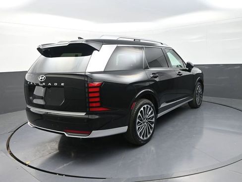 New 2026 Hyundai Palisade Calligraphy FWD image 8