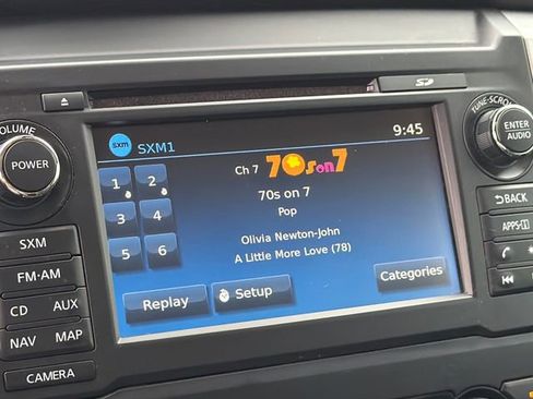 Used 2017 Nissan Titan PRO-4X w/ Pro-4x Convenience Package image 24