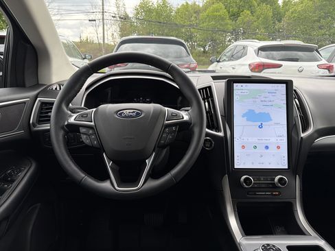 Used 2021 Ford Edge SEL w/ Convenience Package AWD/4WD image 13