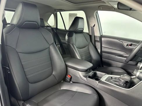 Used 2023 Toyota RAV4 XLE Premium AWD/4WD image 26