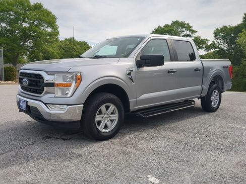 Certified 2022 Ford F150 XLT w/ Trailer Tow Package image 6