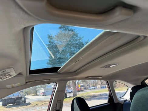 Used 2011 Subaru Impreza Outback Sport AWD/4WD image 10