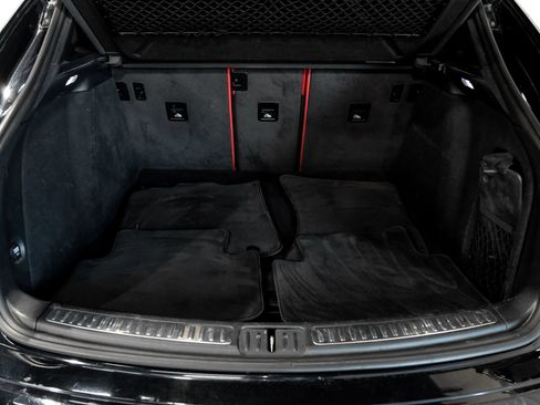 Used 2017 Porsche Macan Turbo image 55