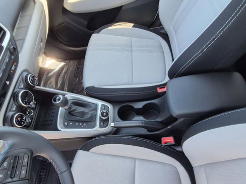 New 2026 Hyundai Venue SEL FWD image 21