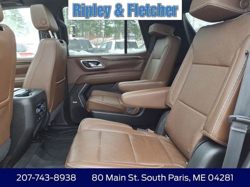 Used 2021 Chevrolet Tahoe High Country w/ Premium Package AWD/4WD image 16