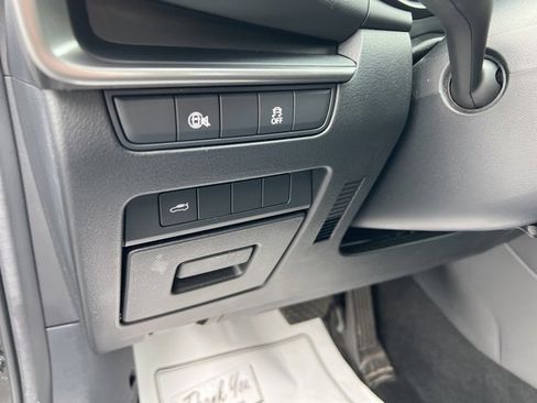 Certified 2025 MAZDA MAZDA3 s image 23