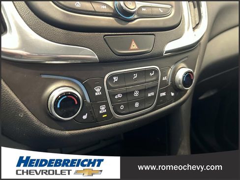 Certified 2019 Chevrolet Equinox LT image 22