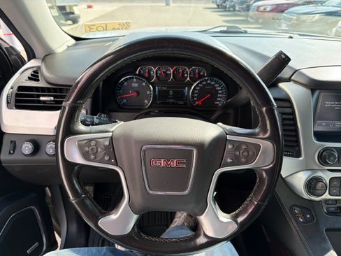 Used 2019 GMC Yukon XL SLT w/ Open Road Package AWD/4WD image 20