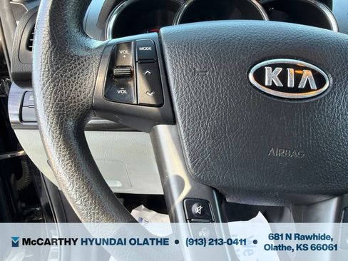 Used 2012 Kia Sorento LX w/ Convenience Pkg FWD image 22