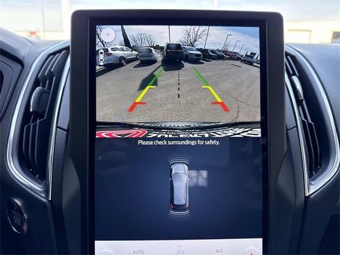 Used 2022 Ford Edge Titanium w/ Equipment Group 301A image 24