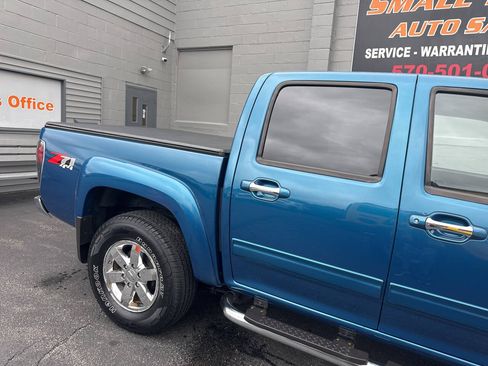 Used 2011 Chevrolet Colorado LT AWD/4WD image 9