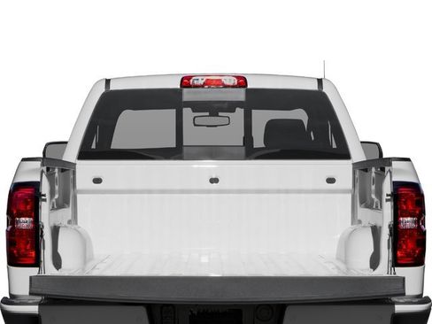 Used 2018 Chevrolet Silverado 1500 LT RWD image 15