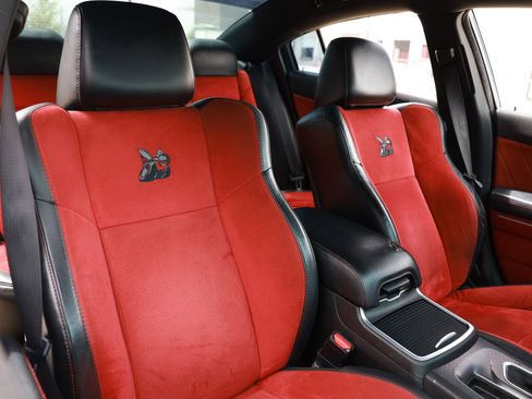 Used 2018 Dodge Charger R/T Scat Pack RWD image 20