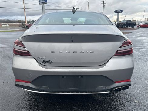 Used 2023 Genesis G70 2.0T image 5