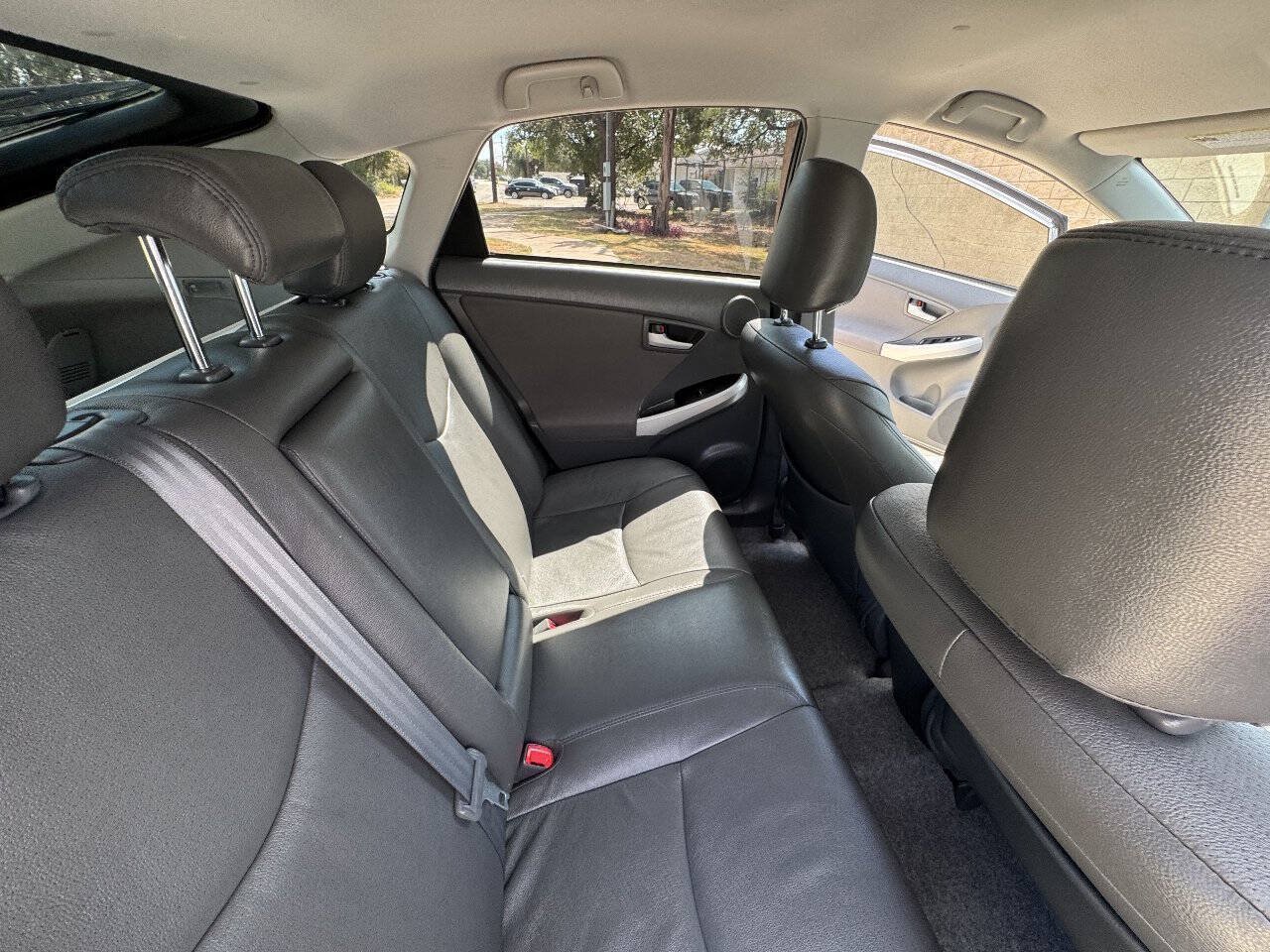Used 2011 Toyota Prius Three FWD image 27