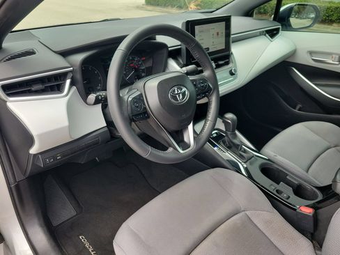Used 2024 Toyota Corolla SE FWD image 15