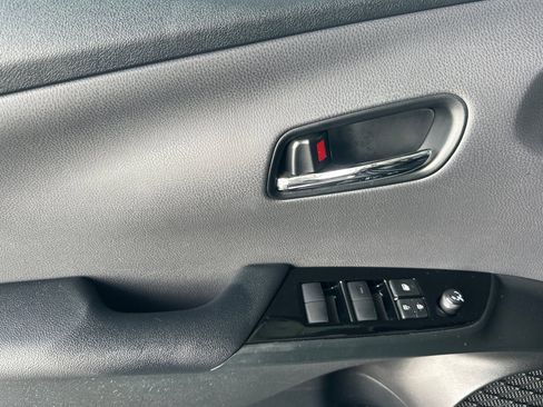 Certified 2022 Toyota Prius LE image 13