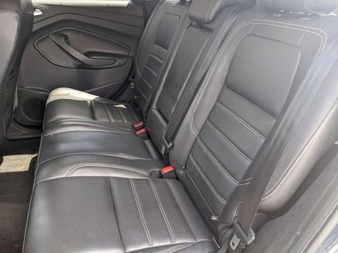 Used 2019 Ford Escape SEL AWD/4WD image 25
