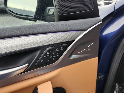 Used 2019 BMW X3 M40i image 29