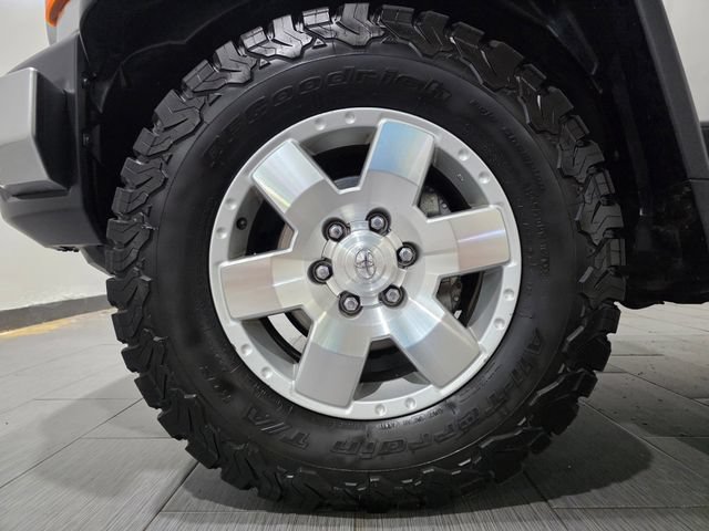 Used 2007 Toyota FJ Cruiser 4WD w/ Upgrade Pkg 2 image 22