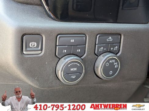 Used 2024 Chevrolet Silverado 2500 LT image 19