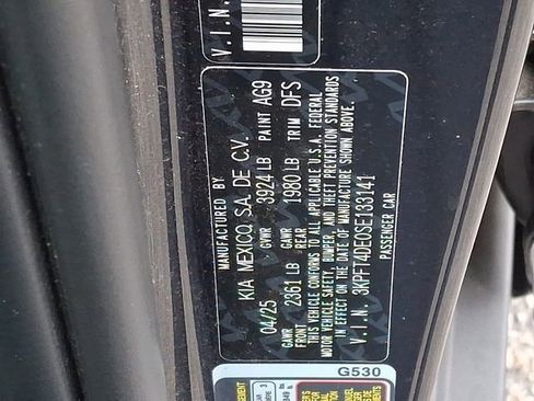 Certified 2025 Kia K4 LX image 28