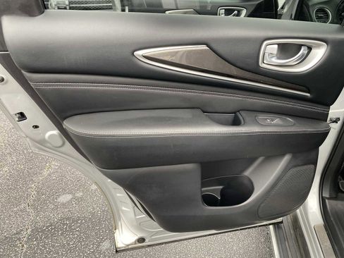 Used 2020 INFINITI QX60 Luxe w/ Essential Package image 30