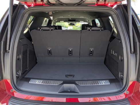 New 2025 Chevrolet Tahoe Premier image 25