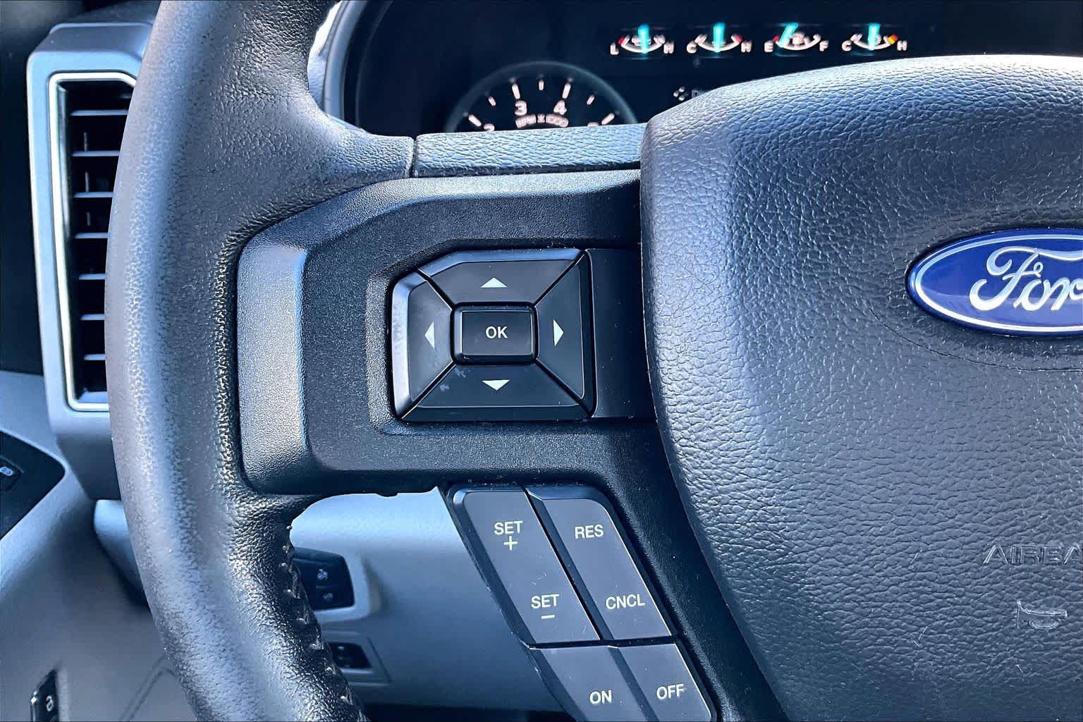 Used 2019 Ford F150 XLT w/ Equipment Group 302A Luxury AWD/4WD image 24