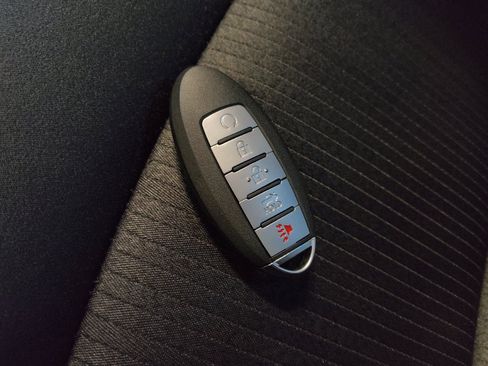Used 2020 Nissan Altima 2.5 SV FWD image 32