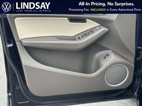 Used 2017 Audi Q5 2.0T Premium Plus w/ Technology Package image 9