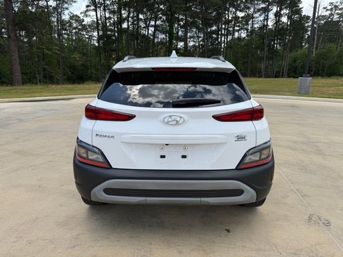 Used 2023 Hyundai Kona SEL image 4