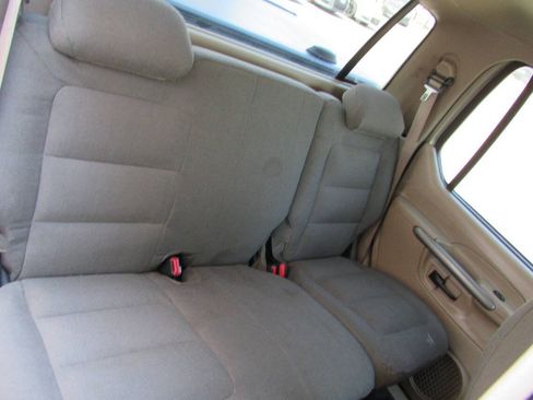 Used 2001 Ford Explorer Sport Trac 2WD image 24