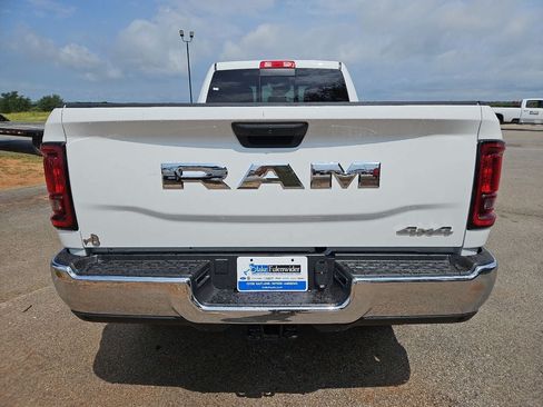 New 2026 RAM 2500 Tradesman AWD/4WD image 6