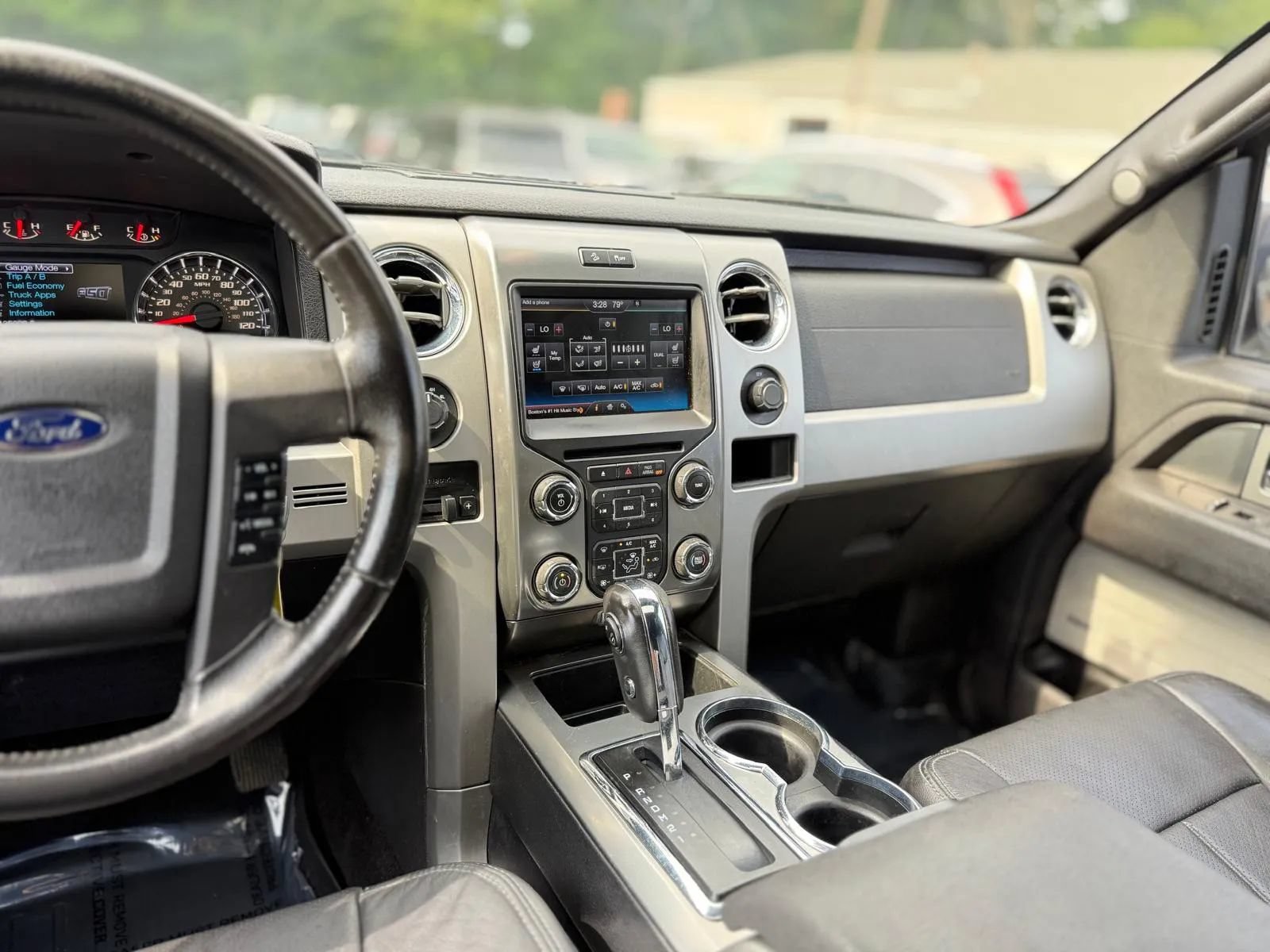 Used 2013 Ford F150 FX4 w/ Luxury Equipment Group AWD/4WD image 22