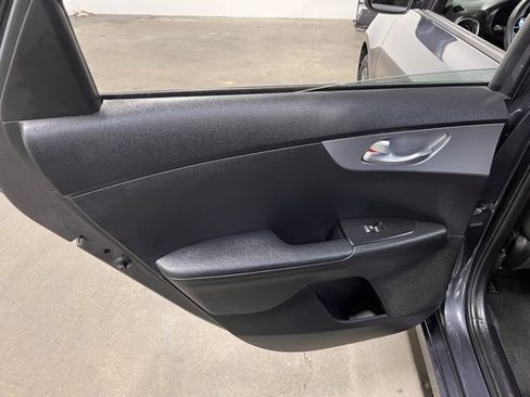 Used 2023 Kia Forte LXS image 19
