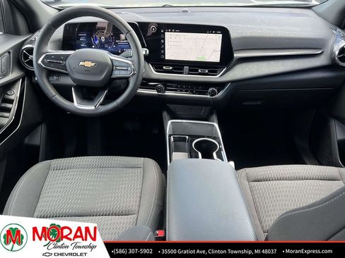 Certified 2025 Chevrolet Equinox LT w/ Safety and Technology Package AWD/4WD image 14