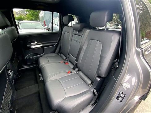 Certified 2022 Mercedes-Benz GLB 250 4MATIC image 17