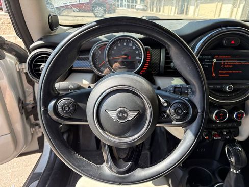 Used 2017 MINI Cooper S FWD image 19