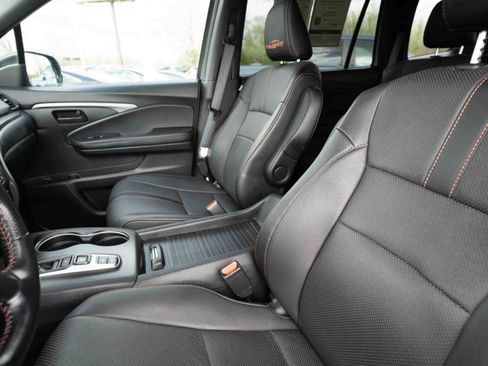 Used 2023 Honda Passport TrailSport image 10