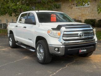 Used 2016 Toyota Tundra SR5 w/ SR5 Upgrade Package RWD video 1
