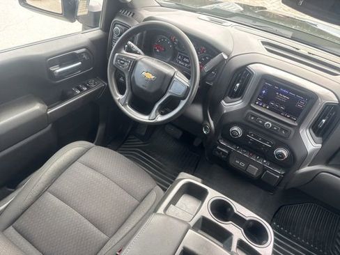 Used 2024 Chevrolet Silverado 2500 Custom w/ Custom Convenience Package AWD/4WD image 33