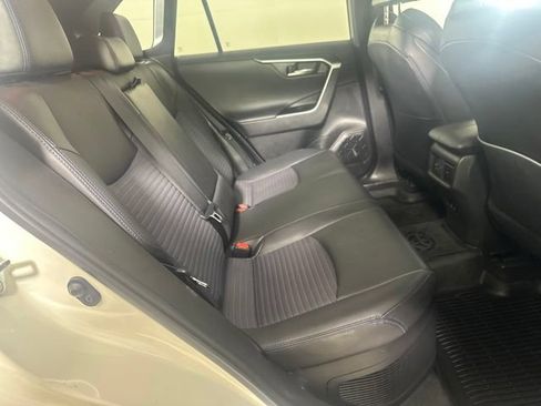 Used 2021 Toyota RAV4 XSE AWD/4WD image 25