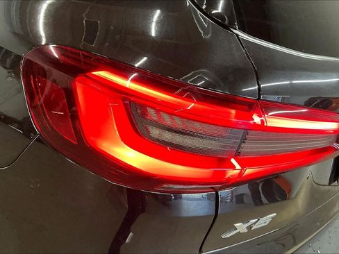 Used 2020 BMW X5 sDrive40i w/ Premium Package image 31